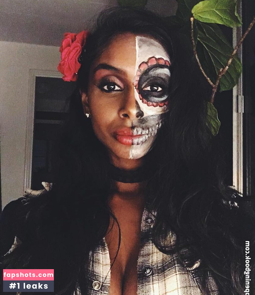 Sarah Mak gallery photo #25