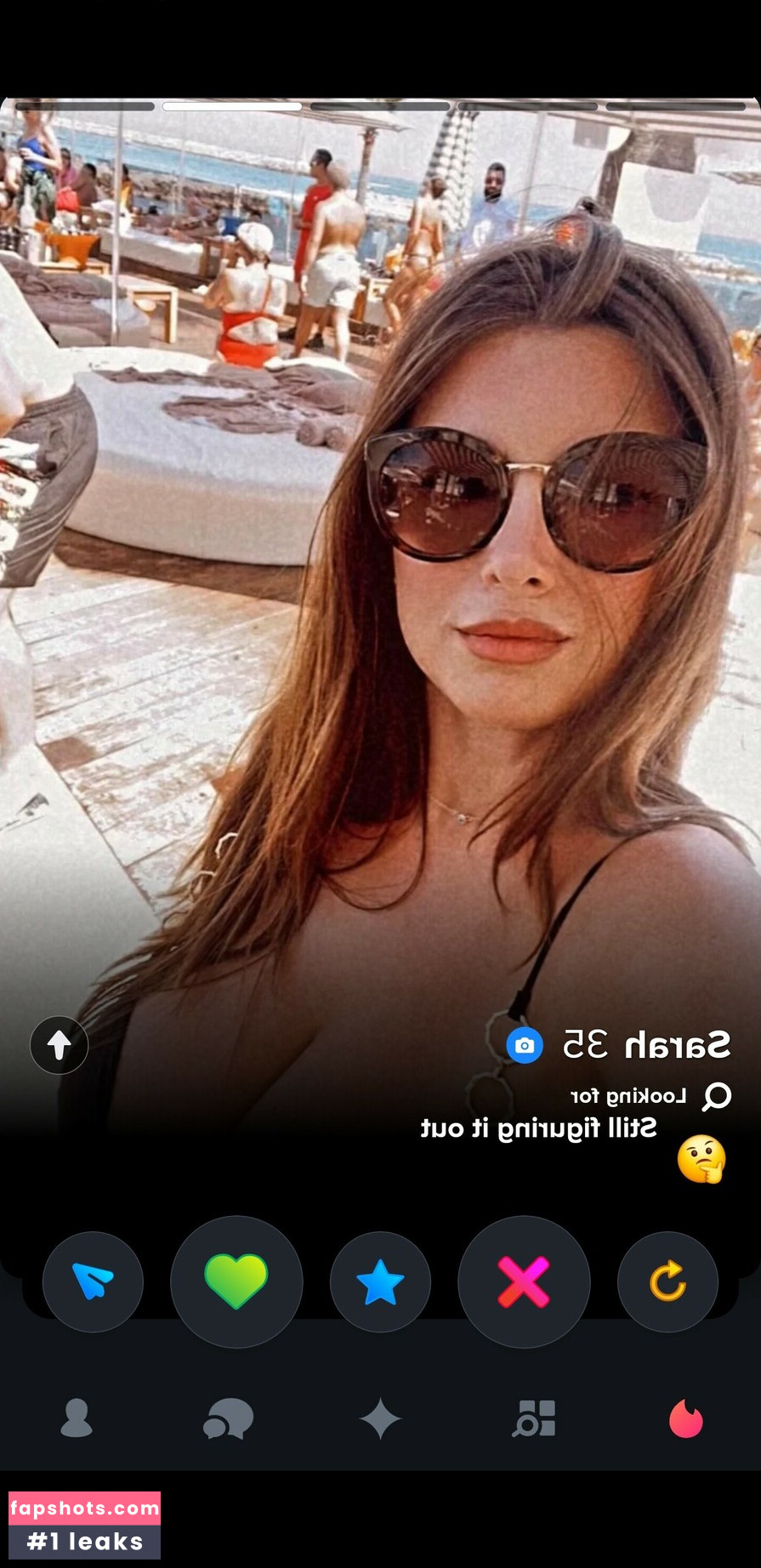 Sarah Mcdonald gallery photo #20