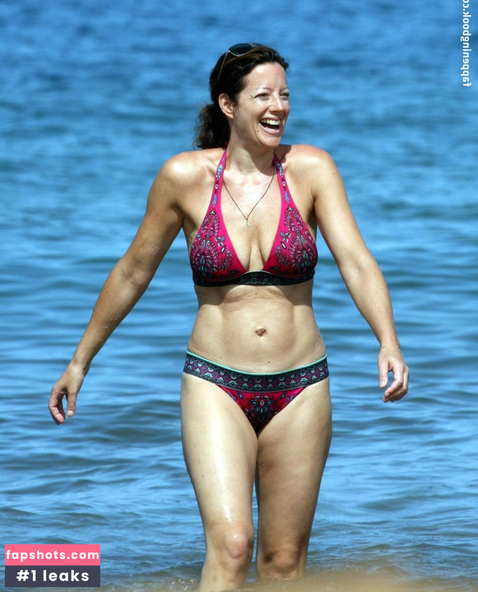 Sarah Mclachlan nude babe gallery