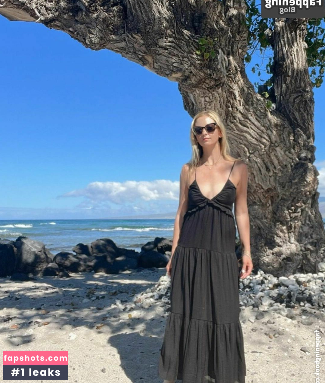 Sarah Michelle Gellar Nude Leaks OnlyFans Photos #105 - LeakJerk