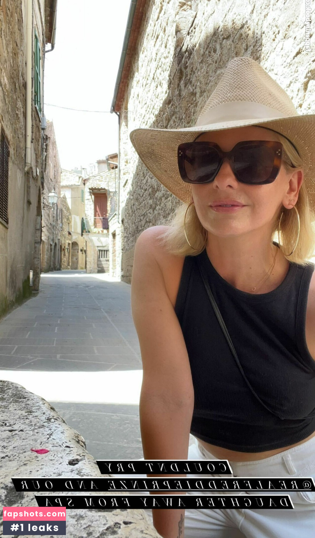 Sarah Michelle Gellar Nude Leaks OnlyFans Photos #122 - LeakJerk