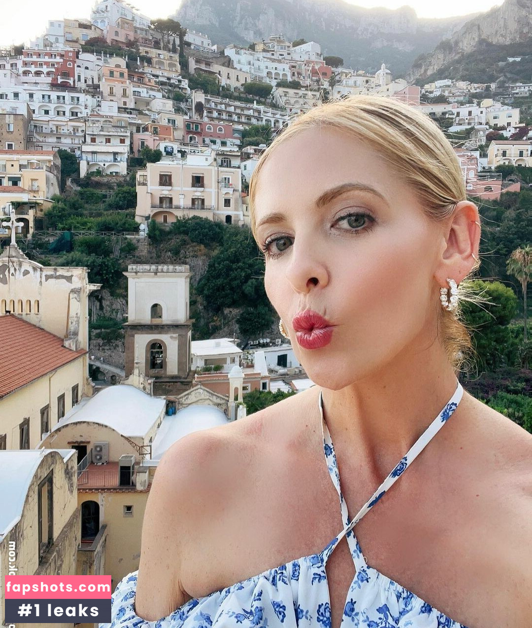 Sarah Michelle Gellar Nude Leaks OnlyFans Photos #123 - LeakJerk