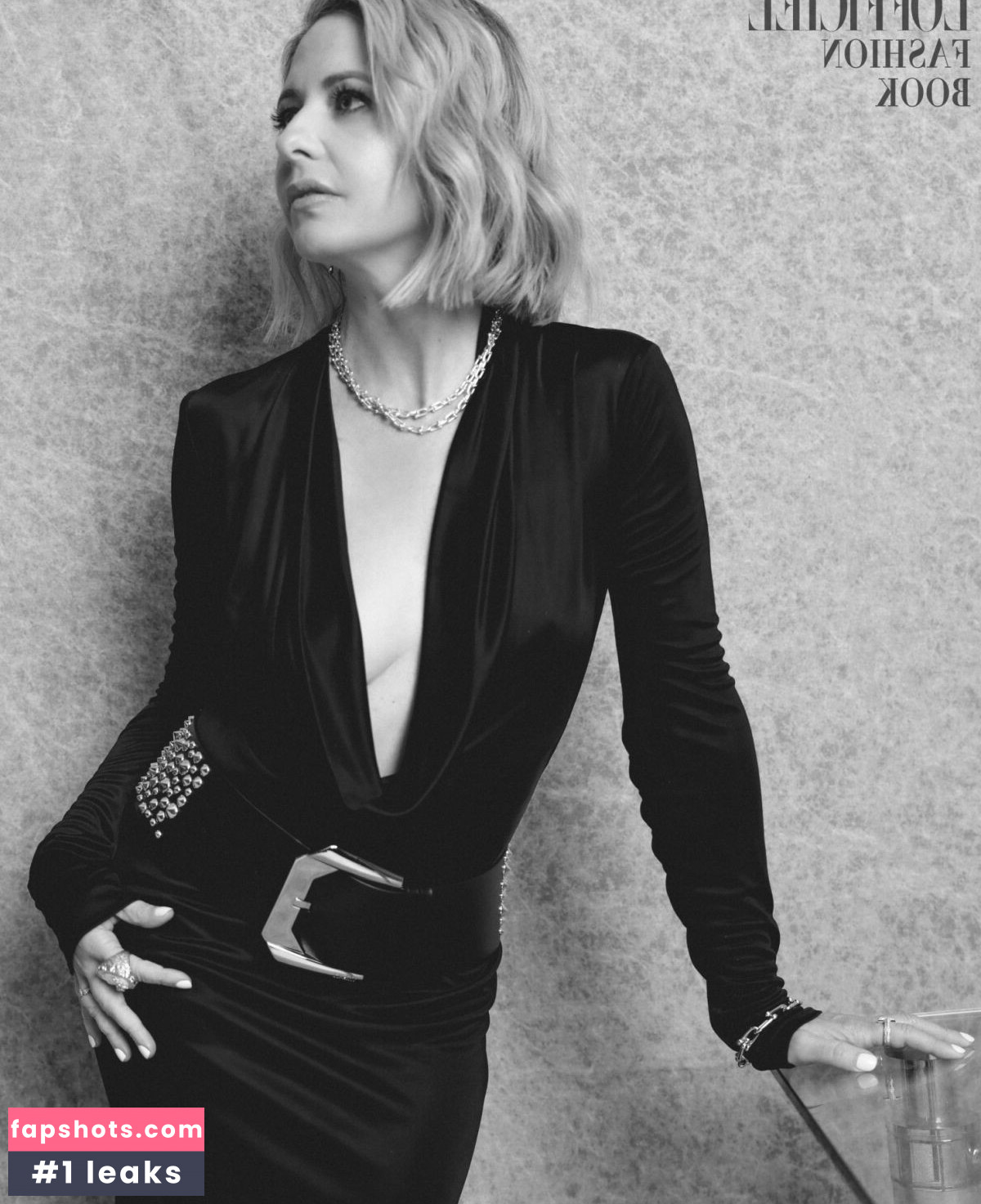 Sarah Michelle Gellar Nude Leaks OnlyFans Photos #147 - LeakJerk