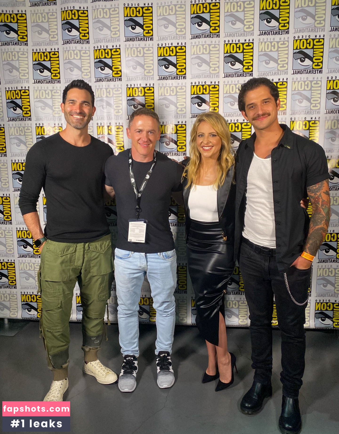 Sarah Michelle Gellar Nude Leaks OnlyFans Photos #182 - LeakJerk