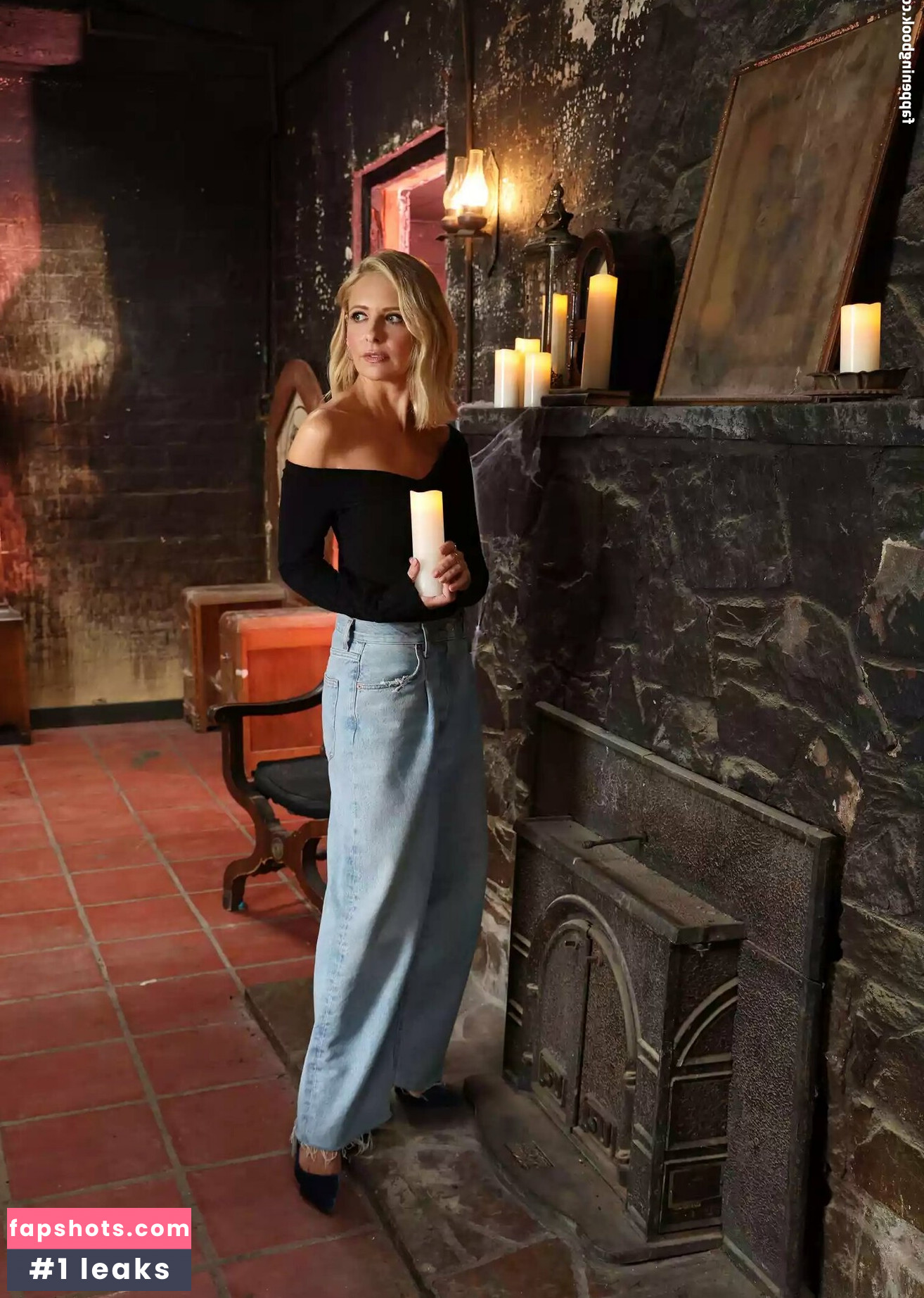 Sarah Michelle Gellar Nude Leaks OnlyFans Photos #50 - LeakJerk