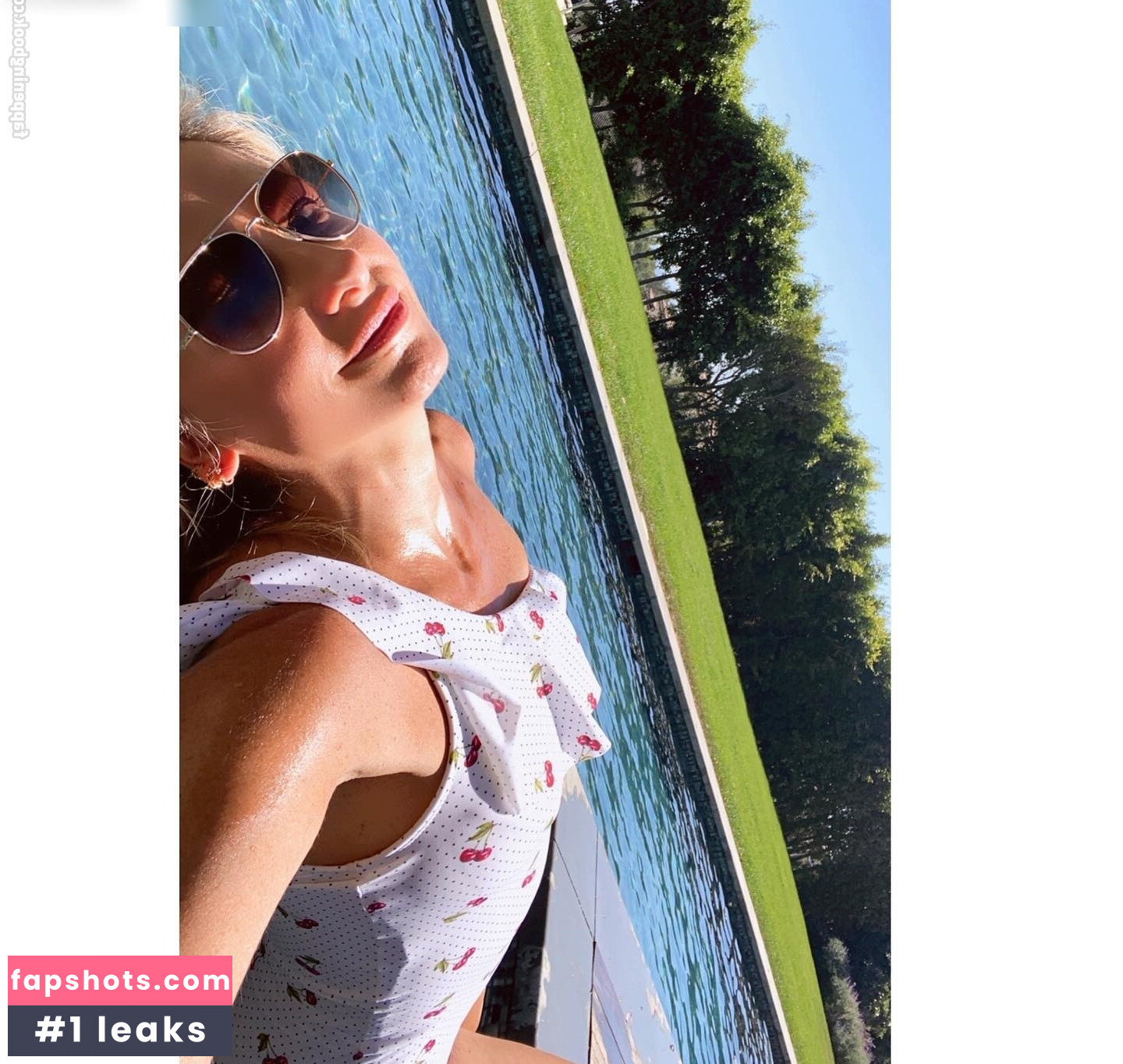 Sarah Michelle Gellar Nude Leaks OnlyFans Photos #60 - LeakJerk