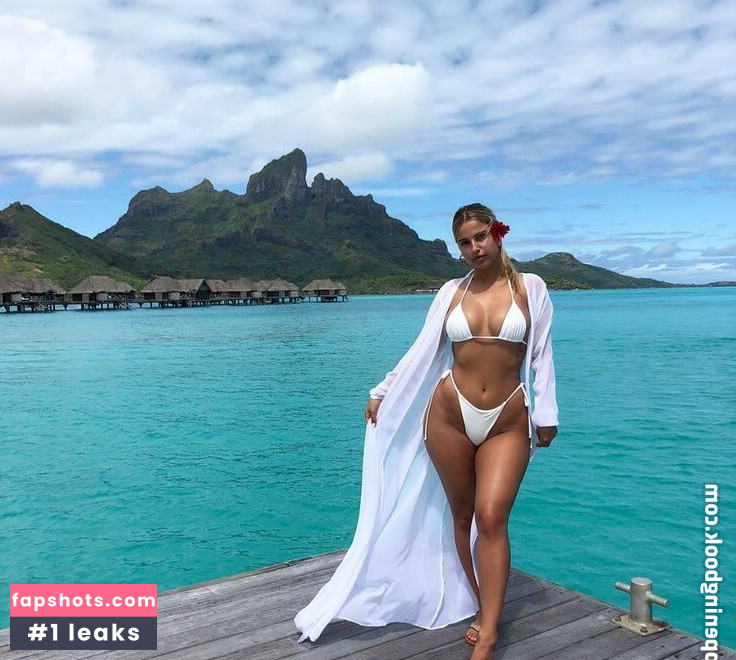 Sarah Patterson gallery photo #5