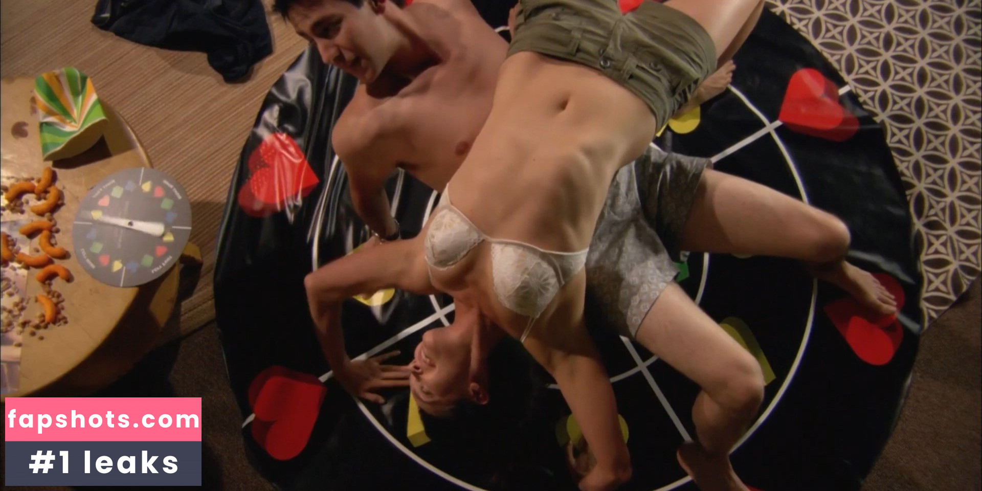 Sarah Power gallery photo #19