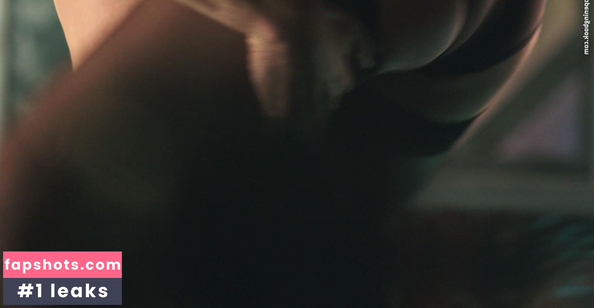 Sarah Power gallery photo #46