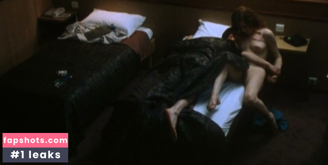 Sarah Pratt gallery photo #3