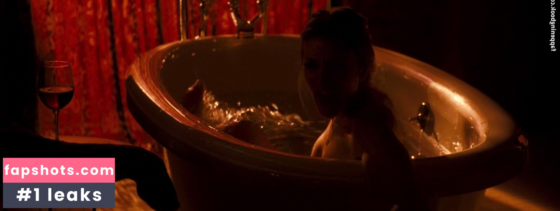 Sarah Roemer gallery photo #31