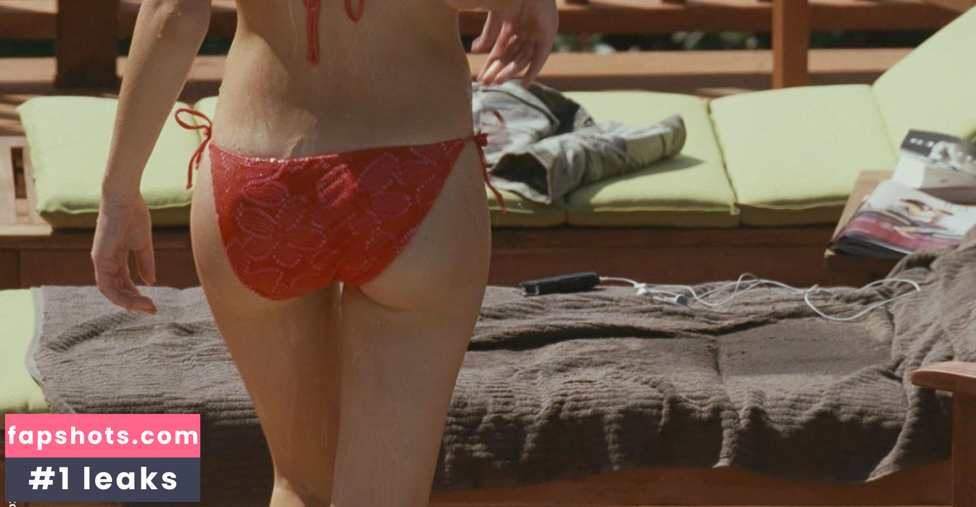 Sarah Roemer gallery photo #48