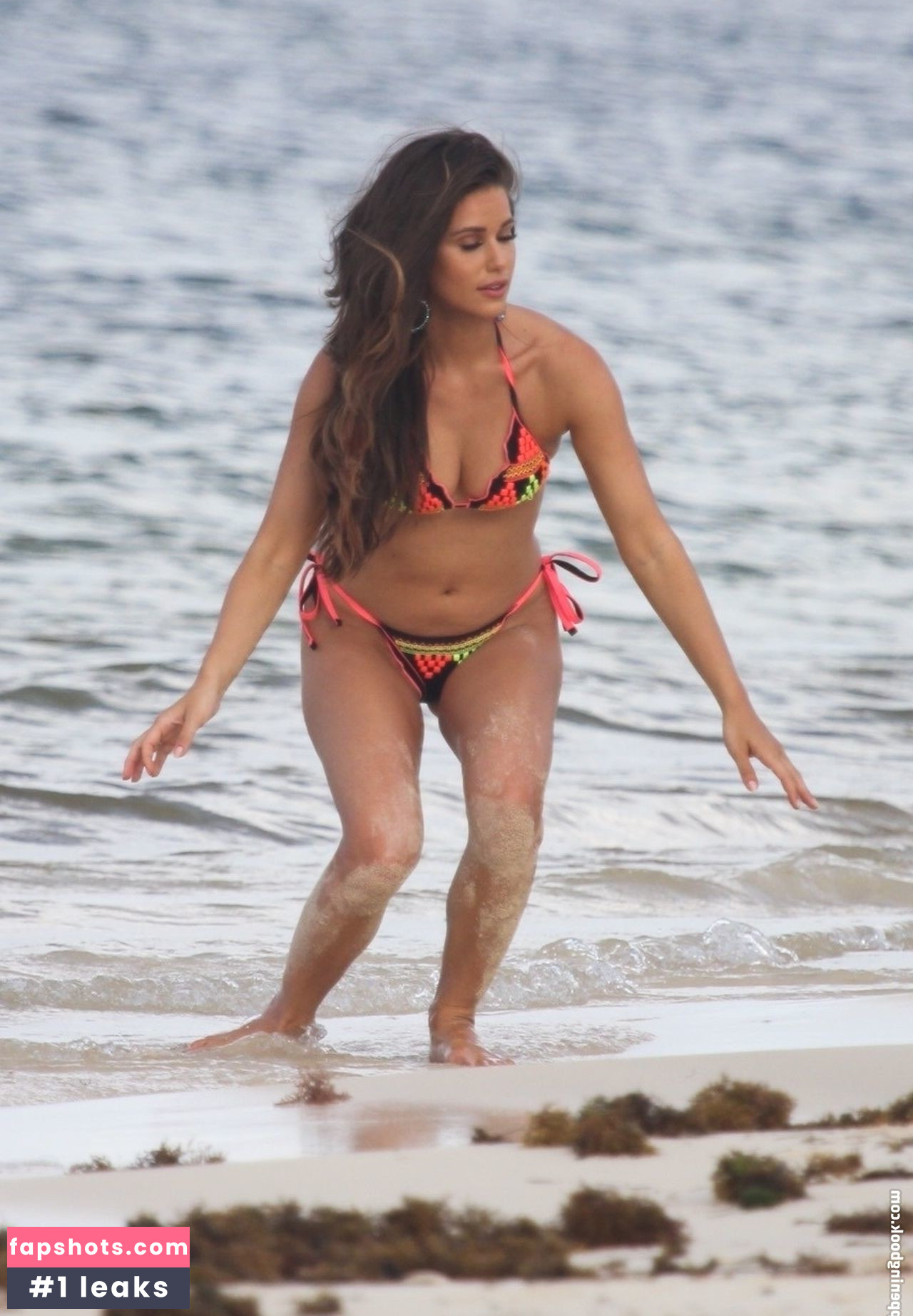 Sarah Rose Summers gallery photo #20