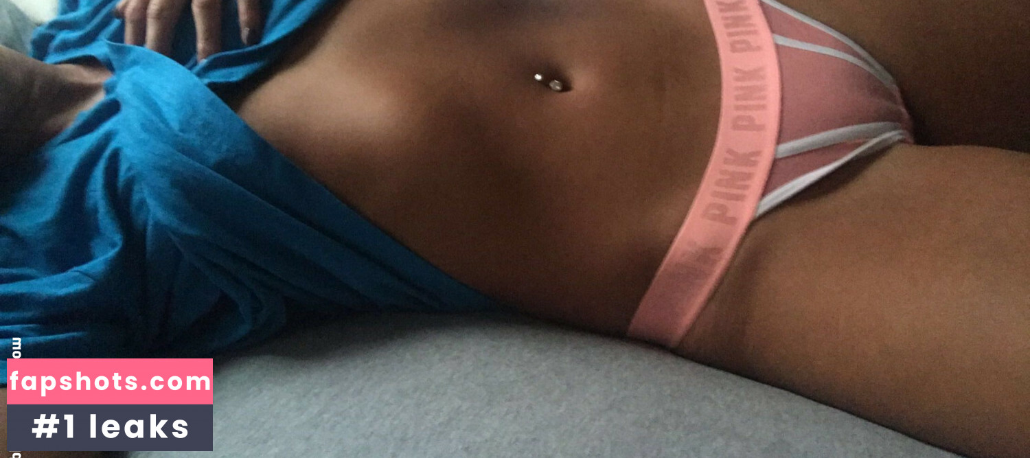 Sarah Shubert Nude Leaks OnlyFans Photos #4 - LeakJerk