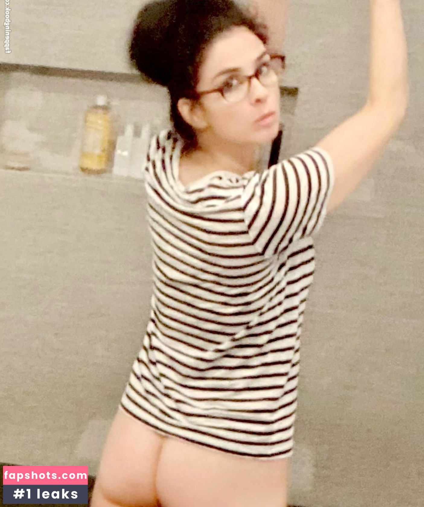 Sarah Silverman gallery photo #62