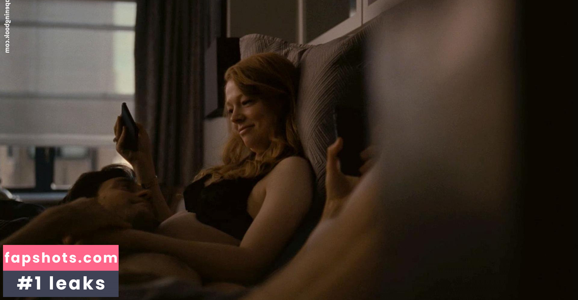 Sarah Snook gallery photo #14