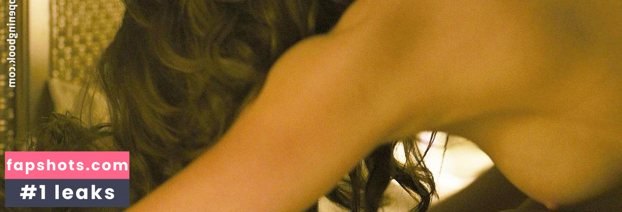 Sarah Snook gallery photo #20