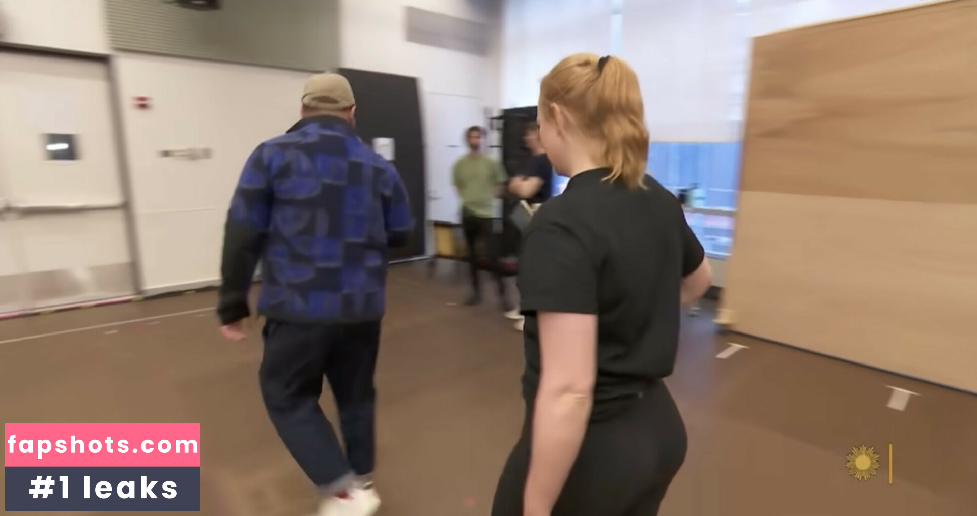 Sarah Snook gallery photo #3