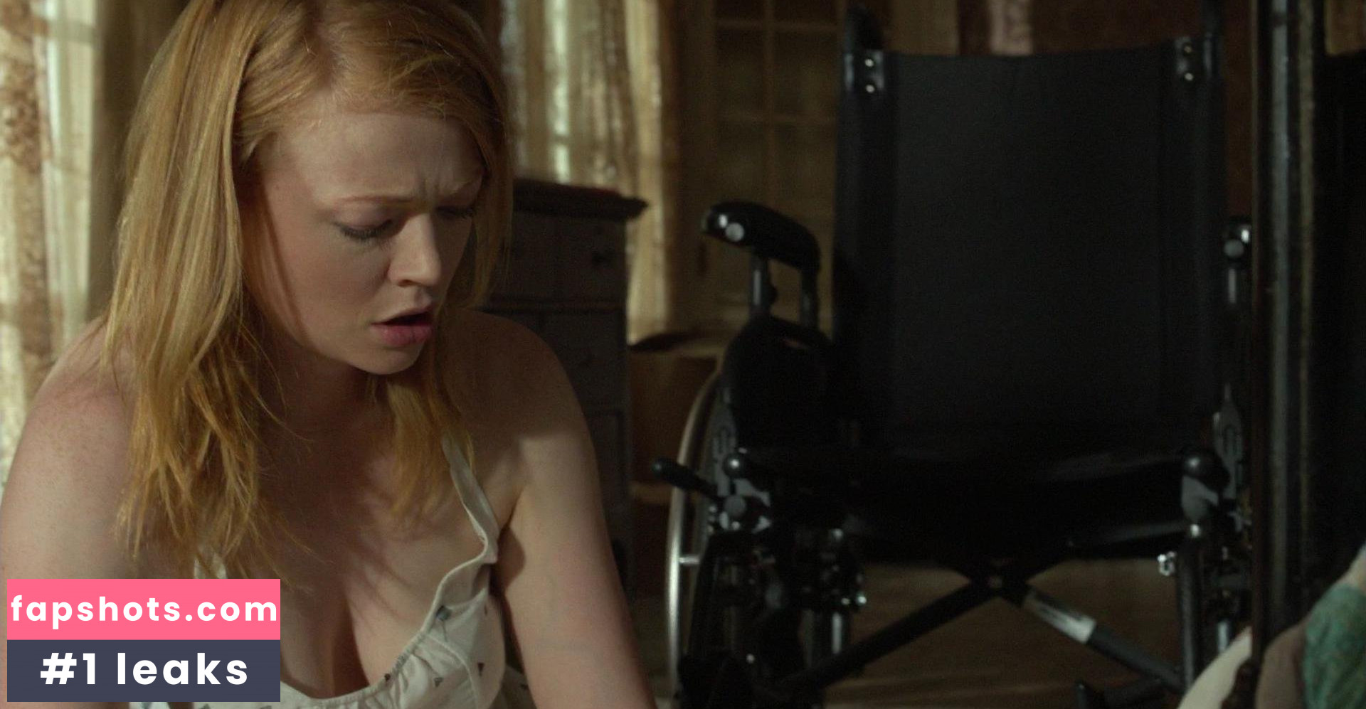Sarah Snook gallery photo #28