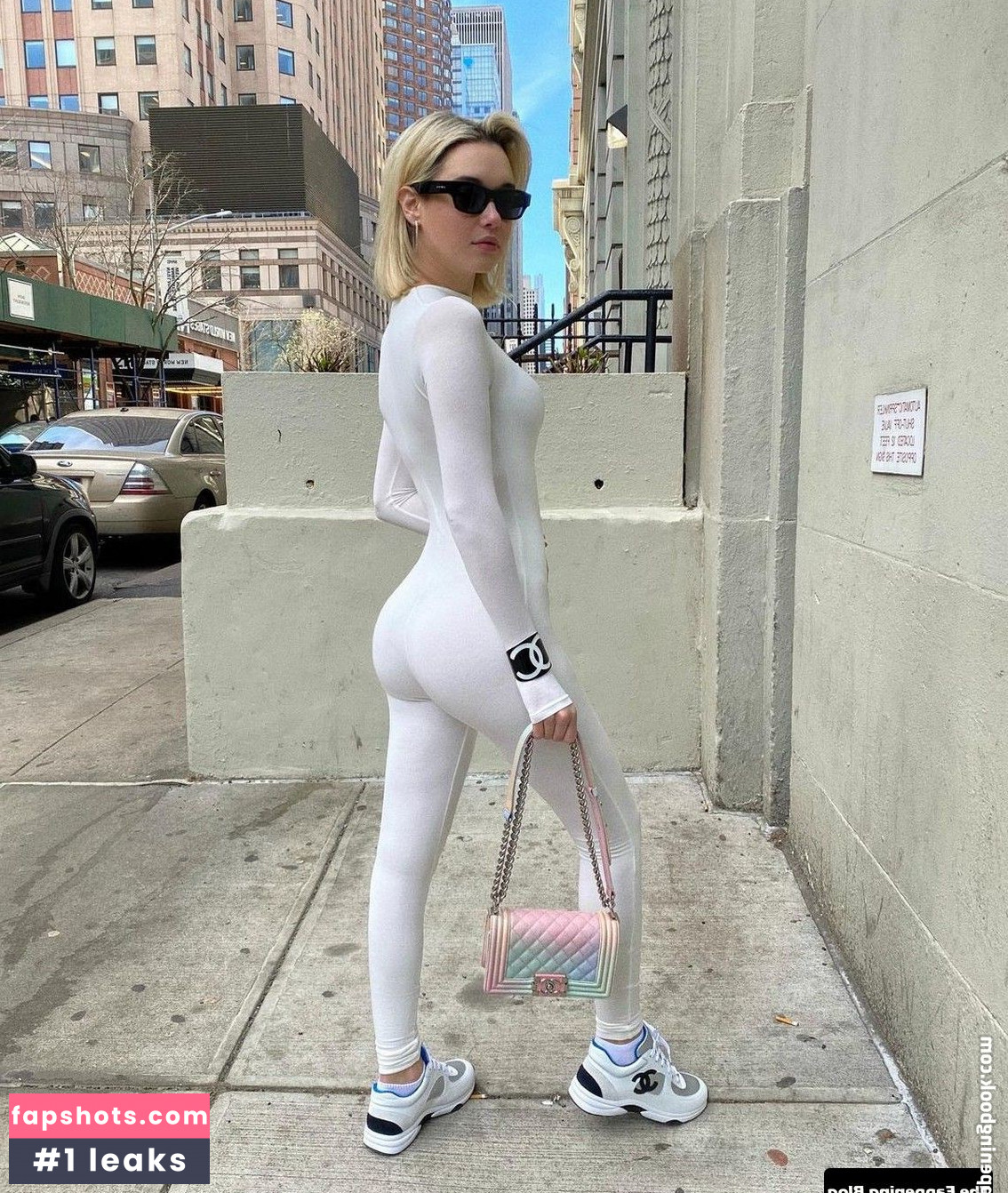 Sarah Snyder gallery photo #201