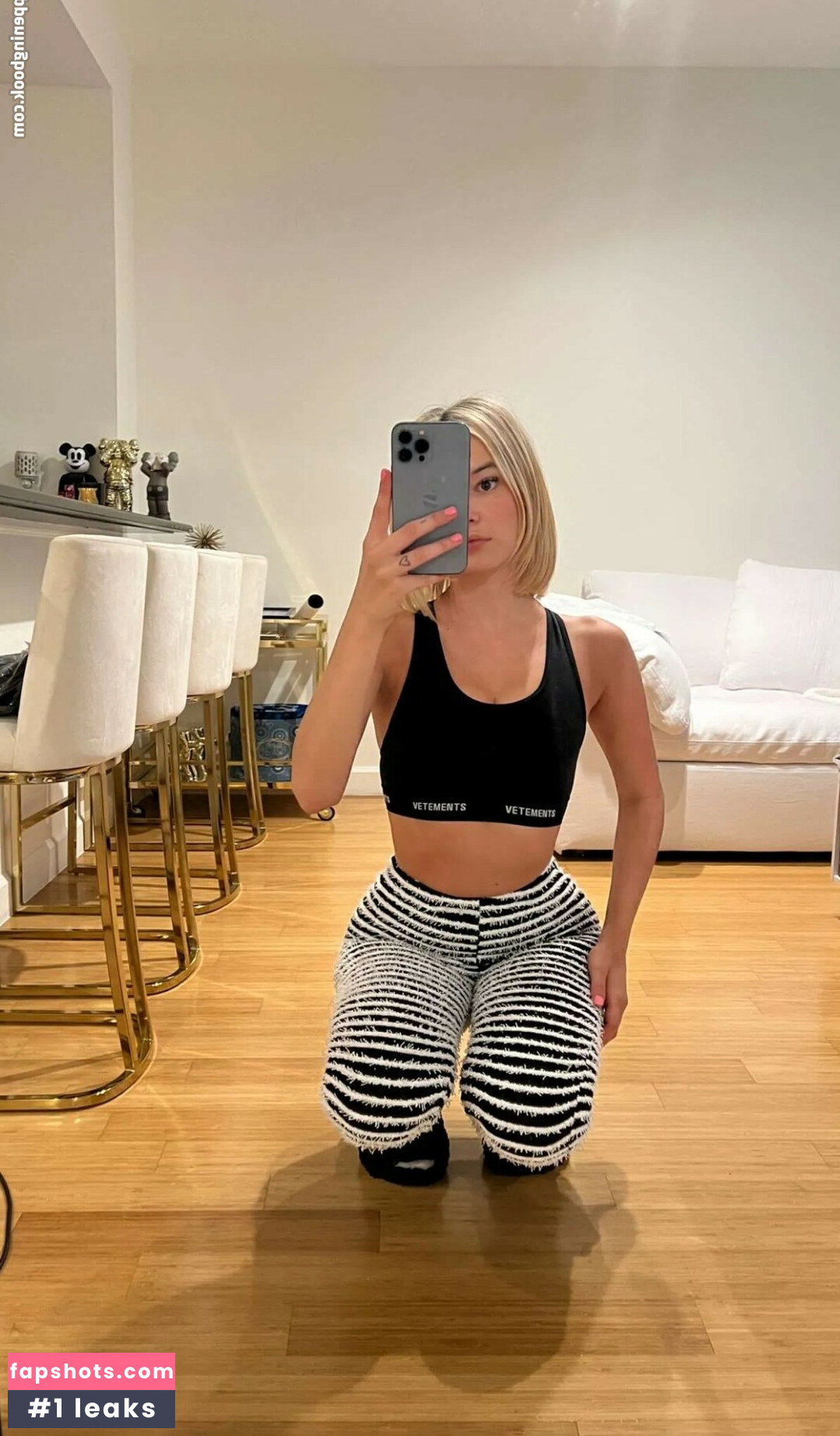 Sarah Snyder gallery photo #63