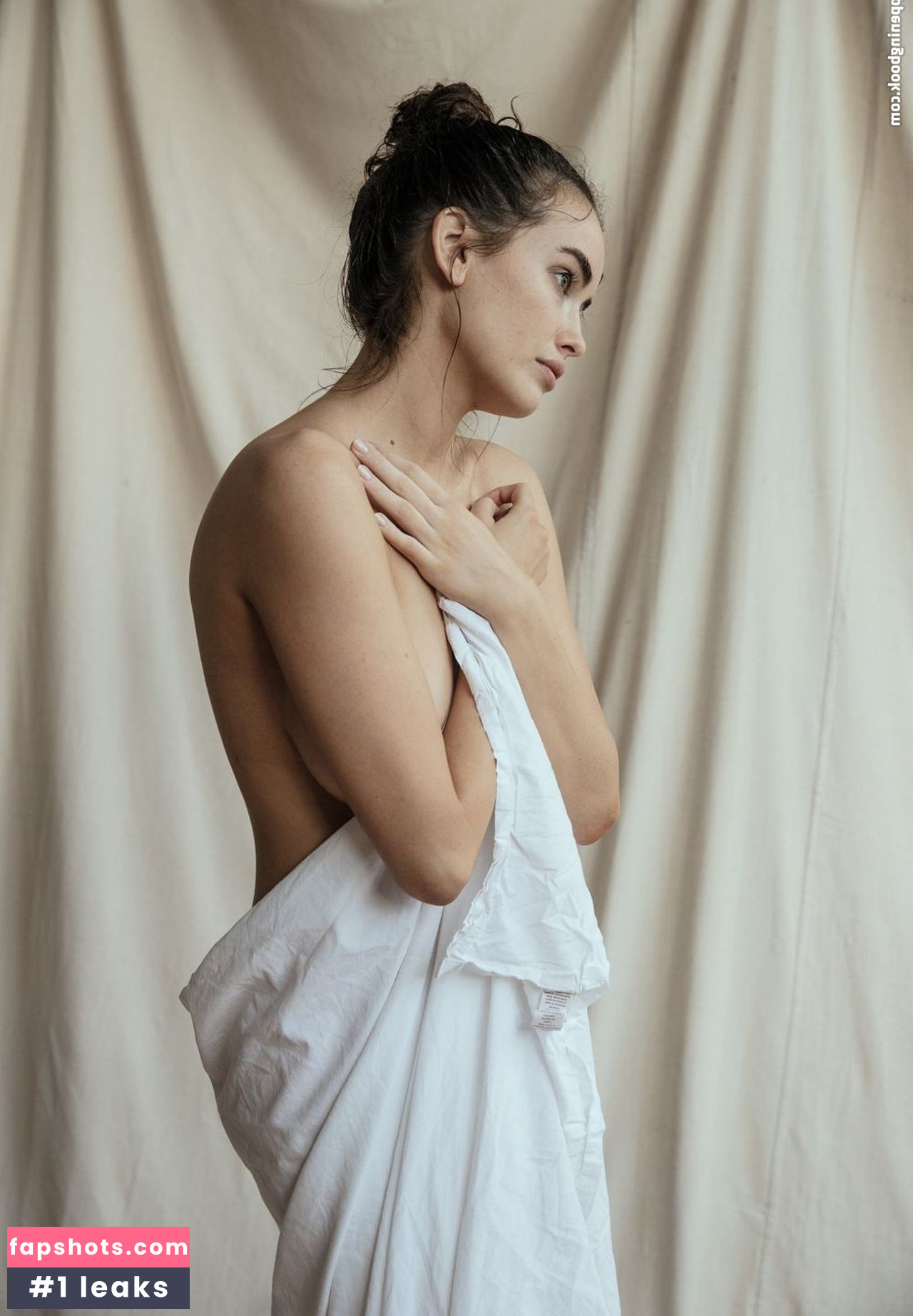 Sarah Stephens gallery photo #119