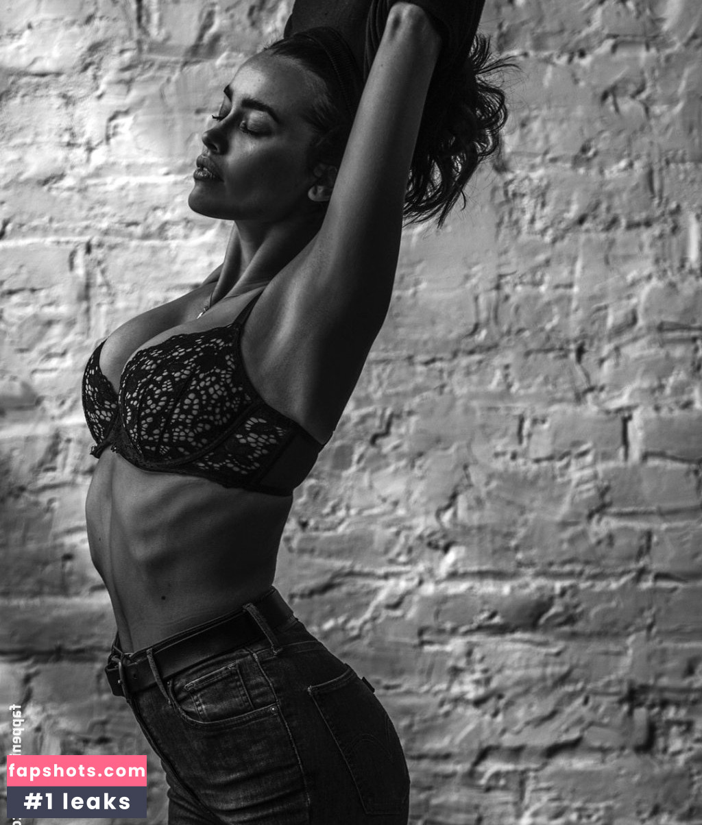 Sarah Stephens gallery photo #143