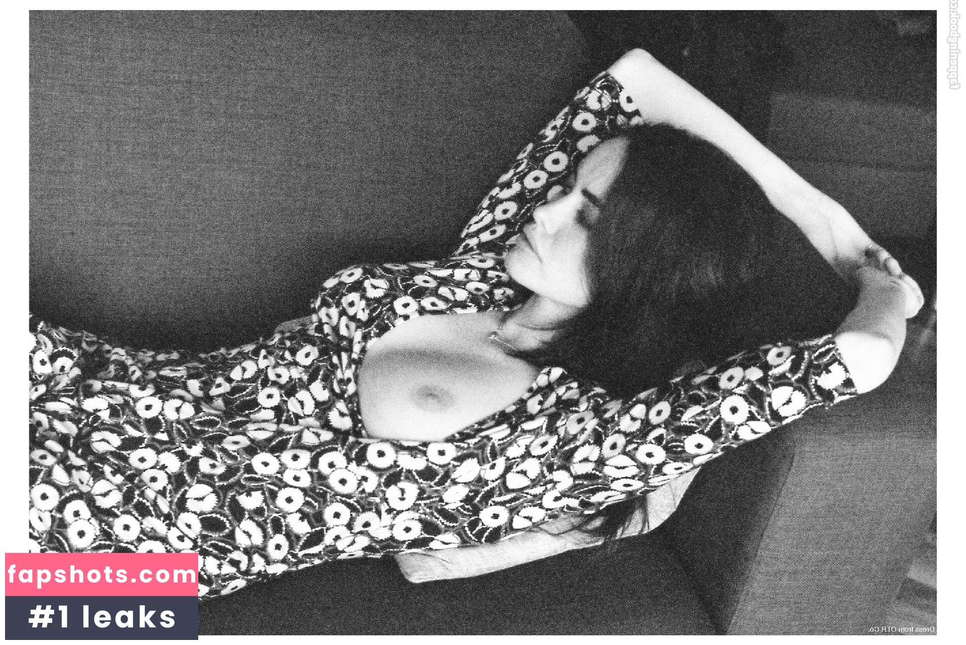 Sarah Stephens gallery photo #47