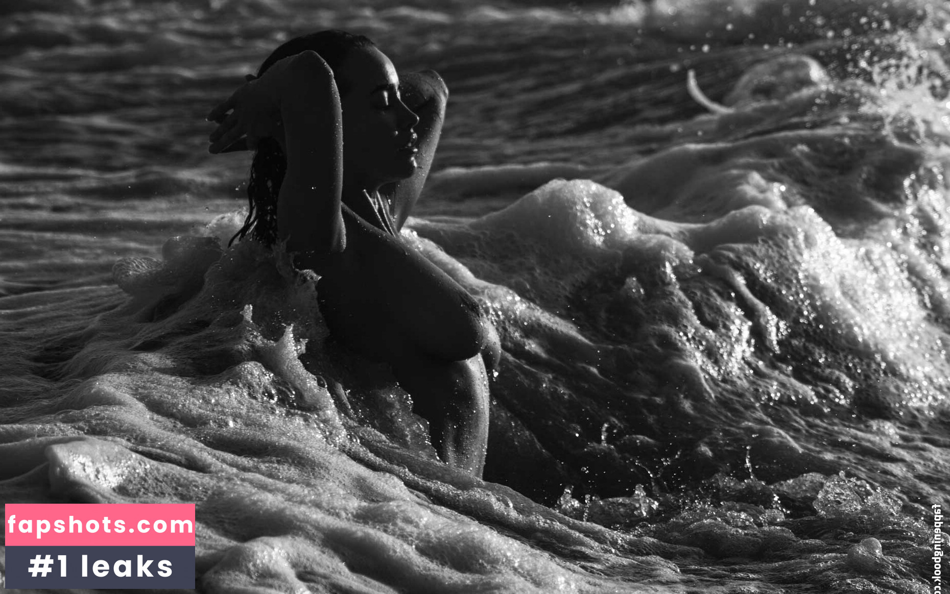 Sarah Stephens gallery photo #48