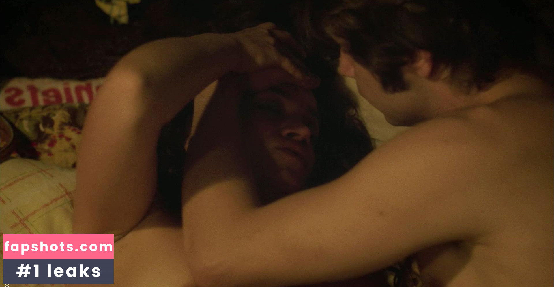 Sarah Stiles gallery photo #17