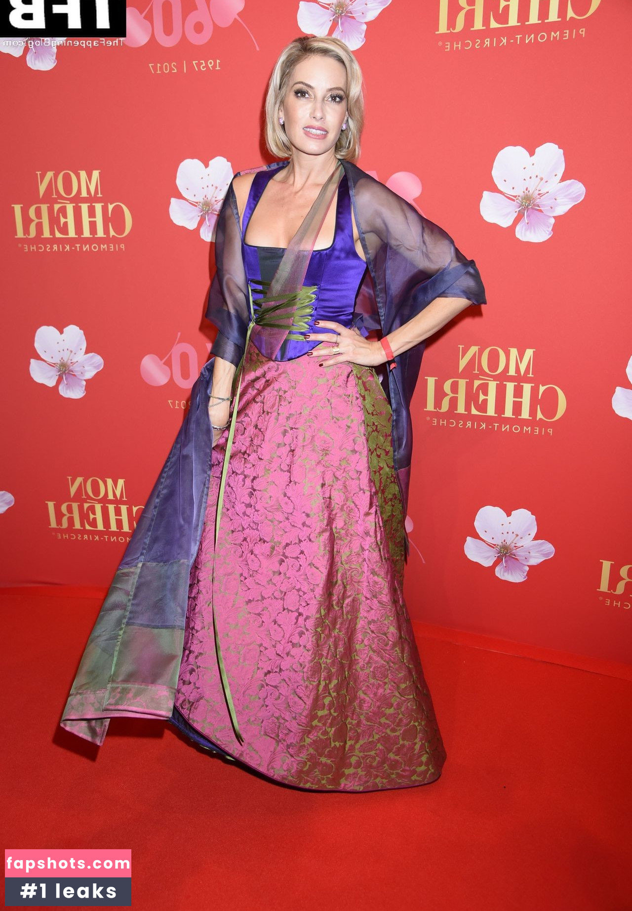 Sarah Valentina Winkhaus gallery photo #38