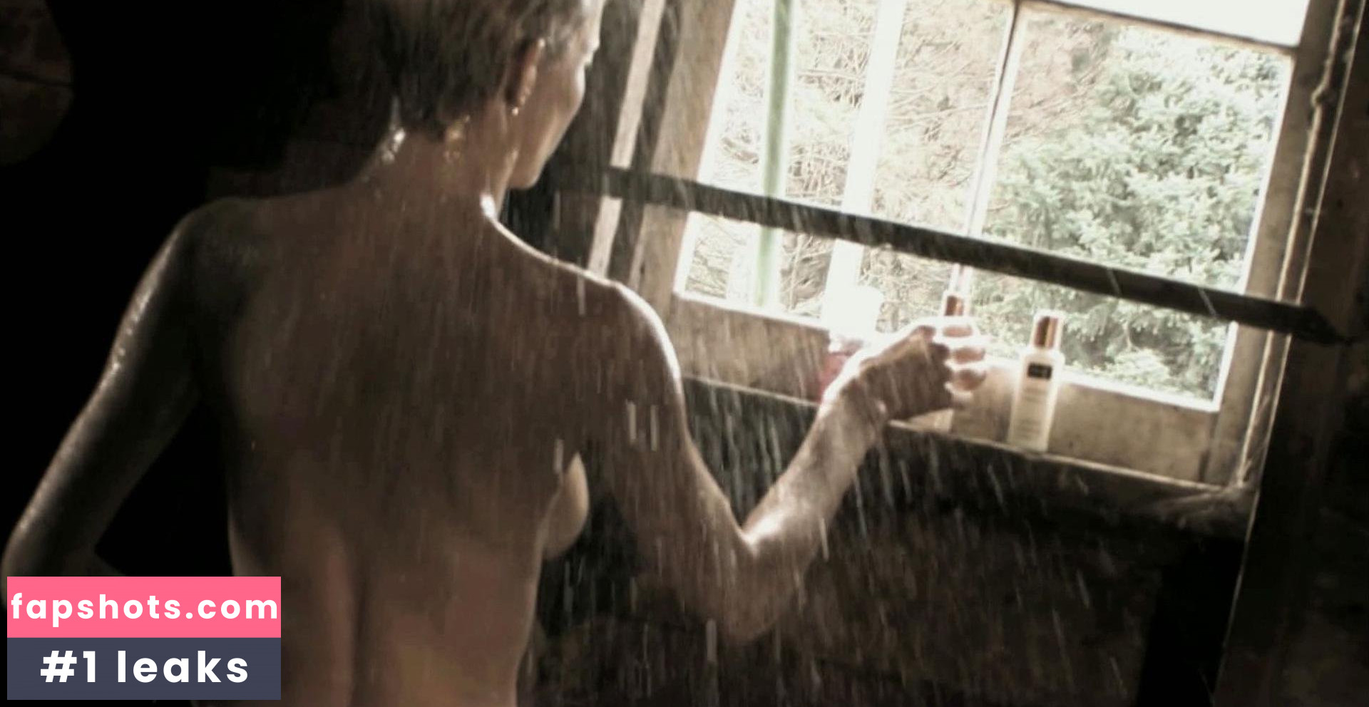 Sarah Wald gallery photo #5