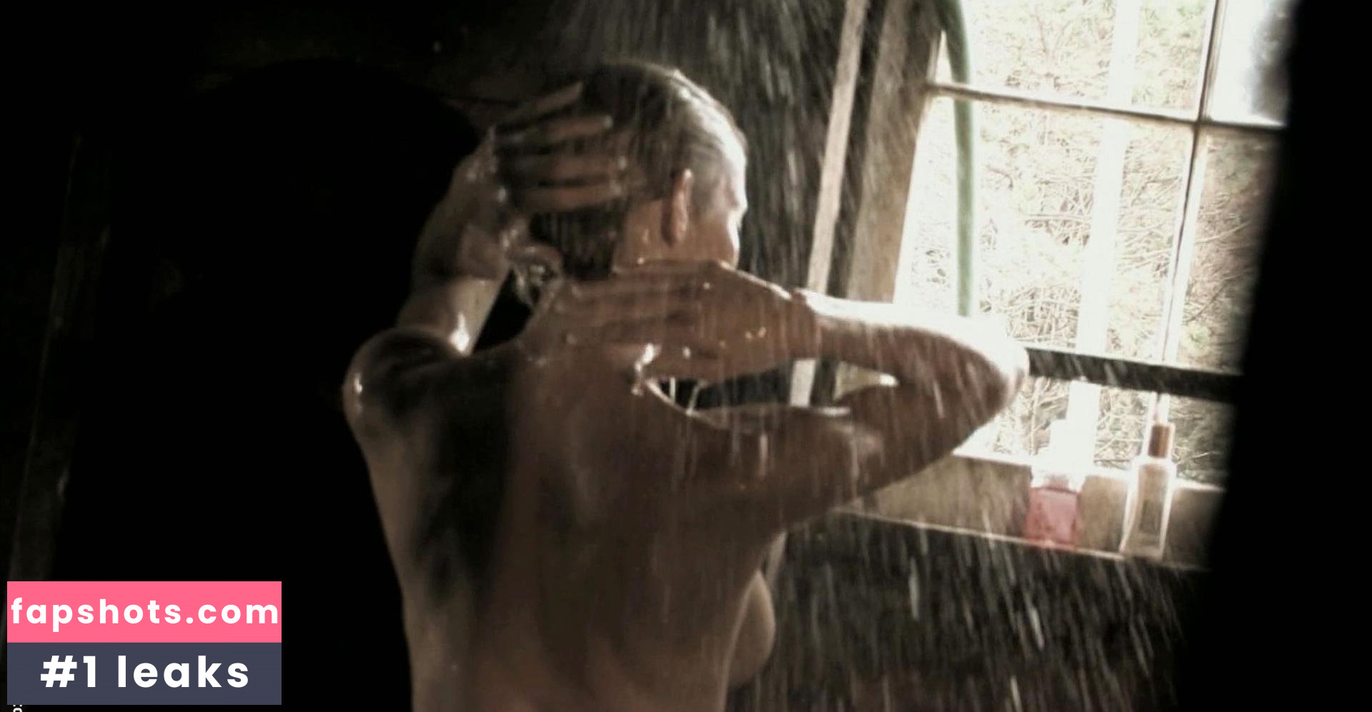 Sarah Wald gallery photo #6