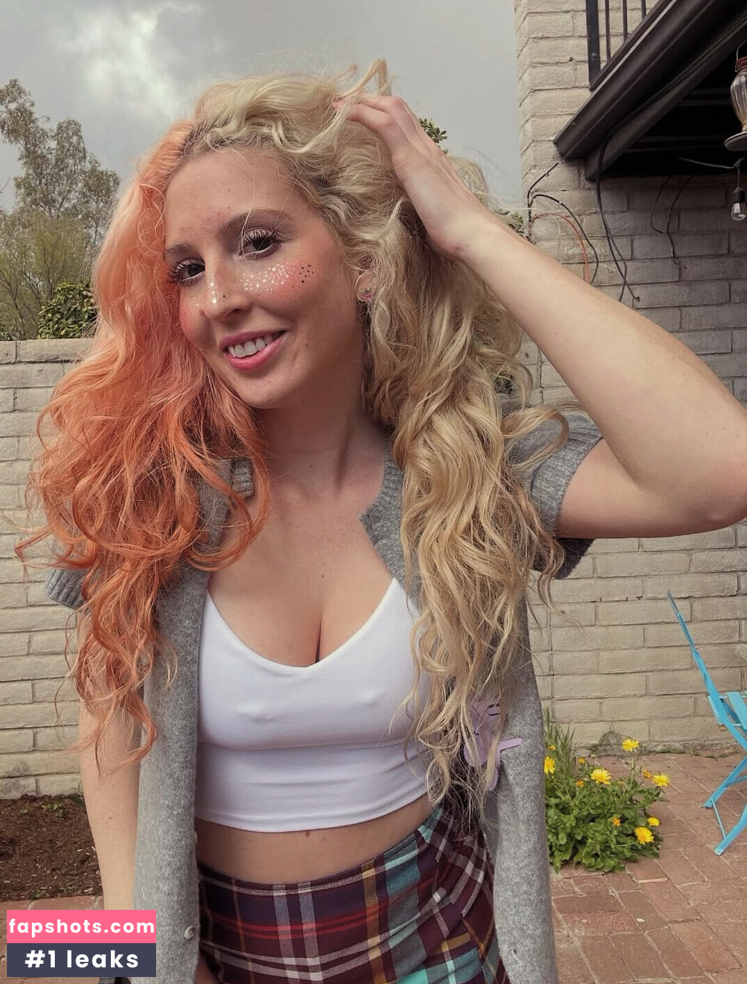 Sarahjean gallery photo #2