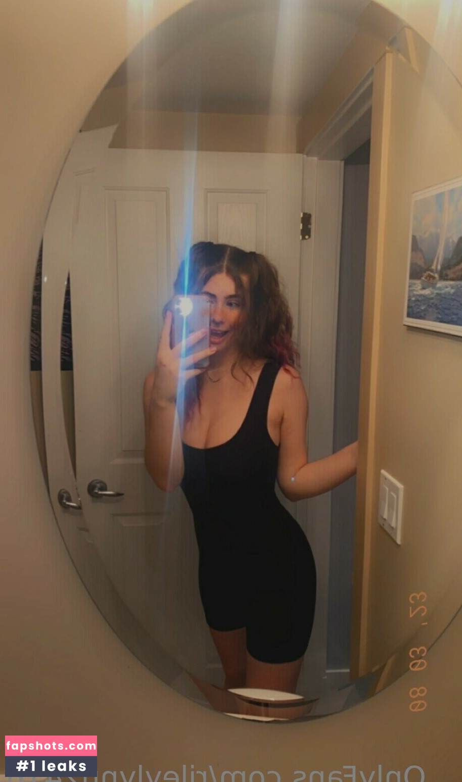 sarahlovesraving Nude Leaks OnlyFans Photos #9 - LeakJerk