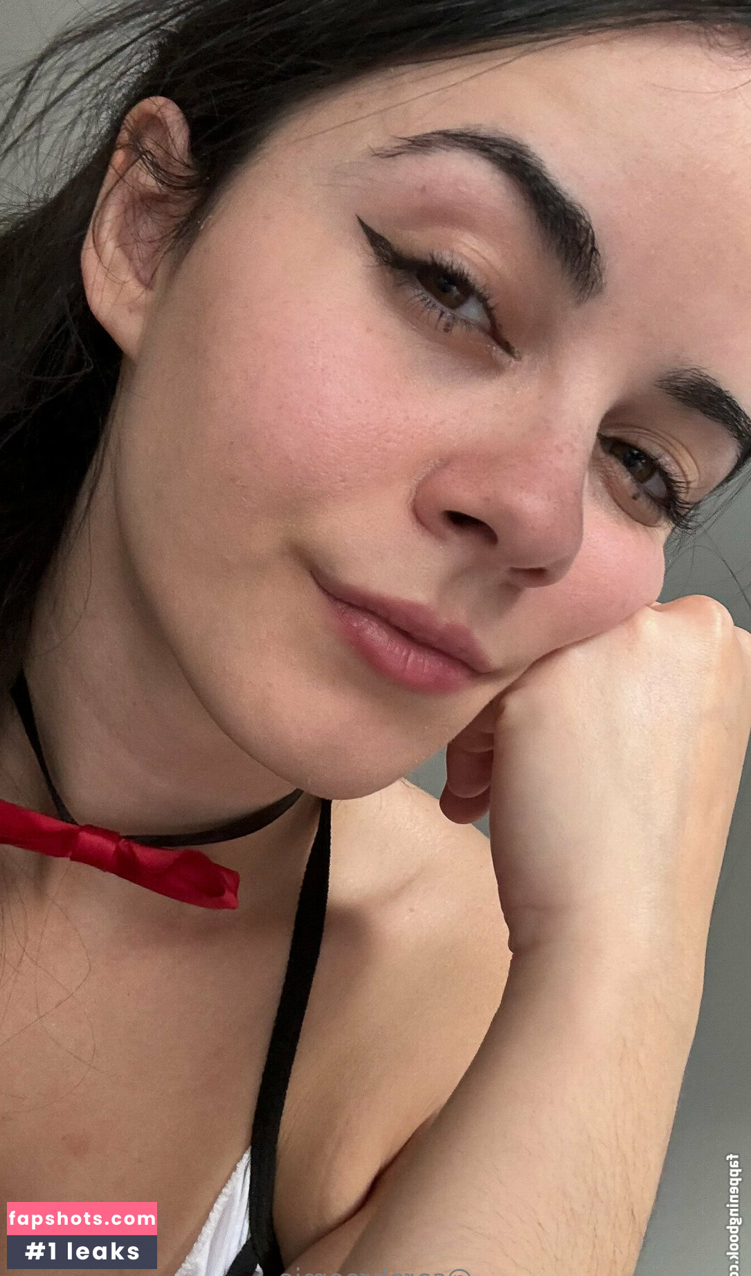 sarahroomie gallery photo #80