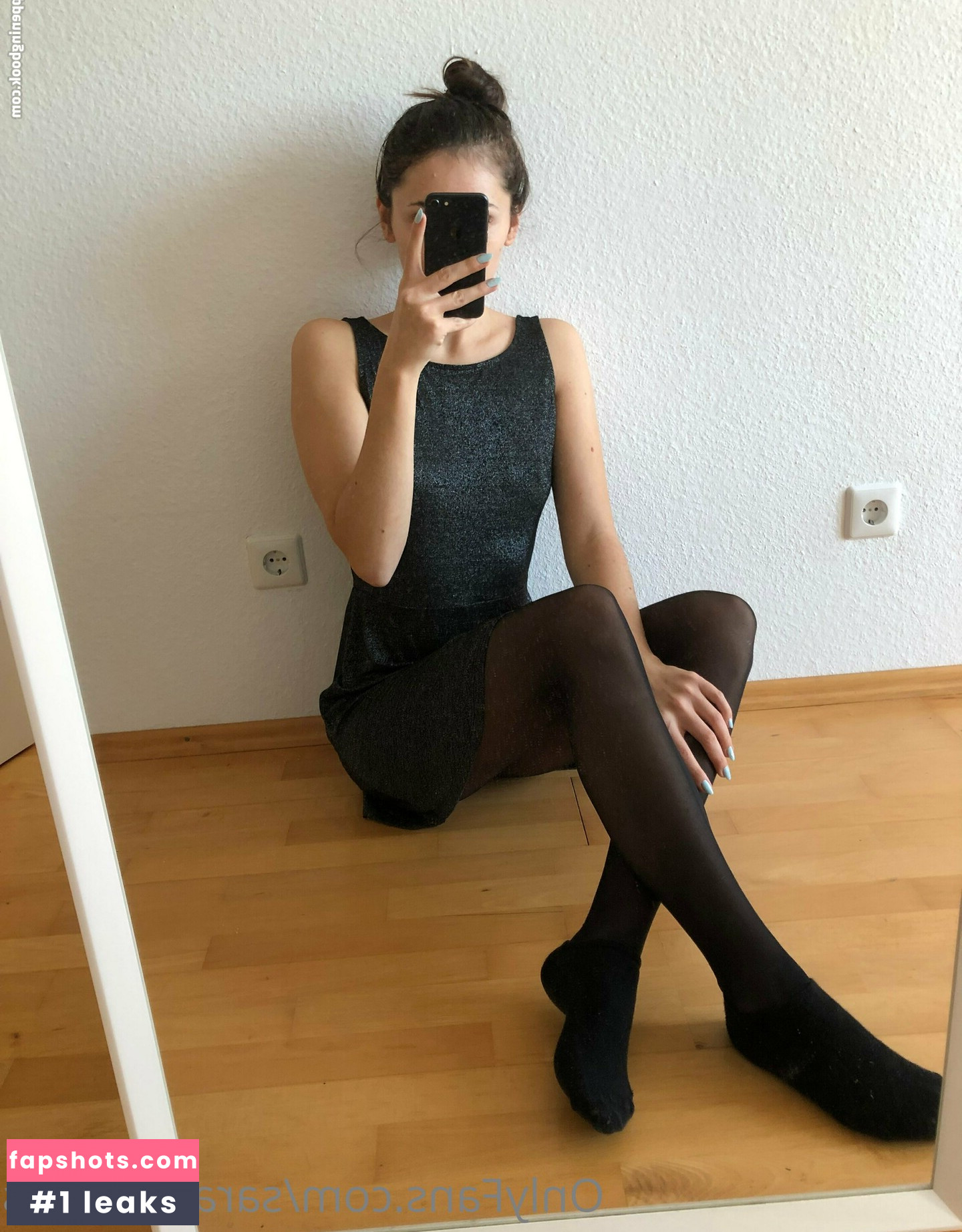 sarahs_socks Nacktheit OnlyFans Fotos #2 - Fapshots