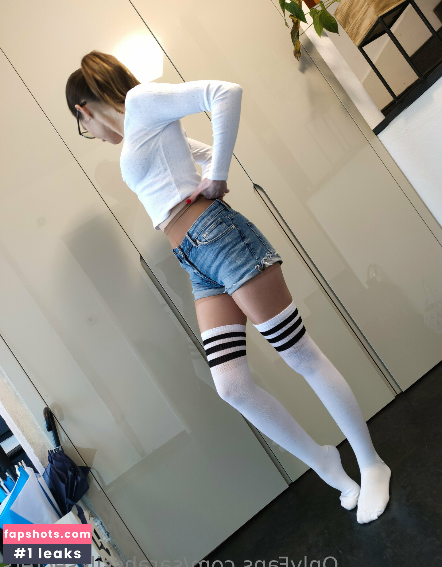 sarahssilksecrets gallery photo #9