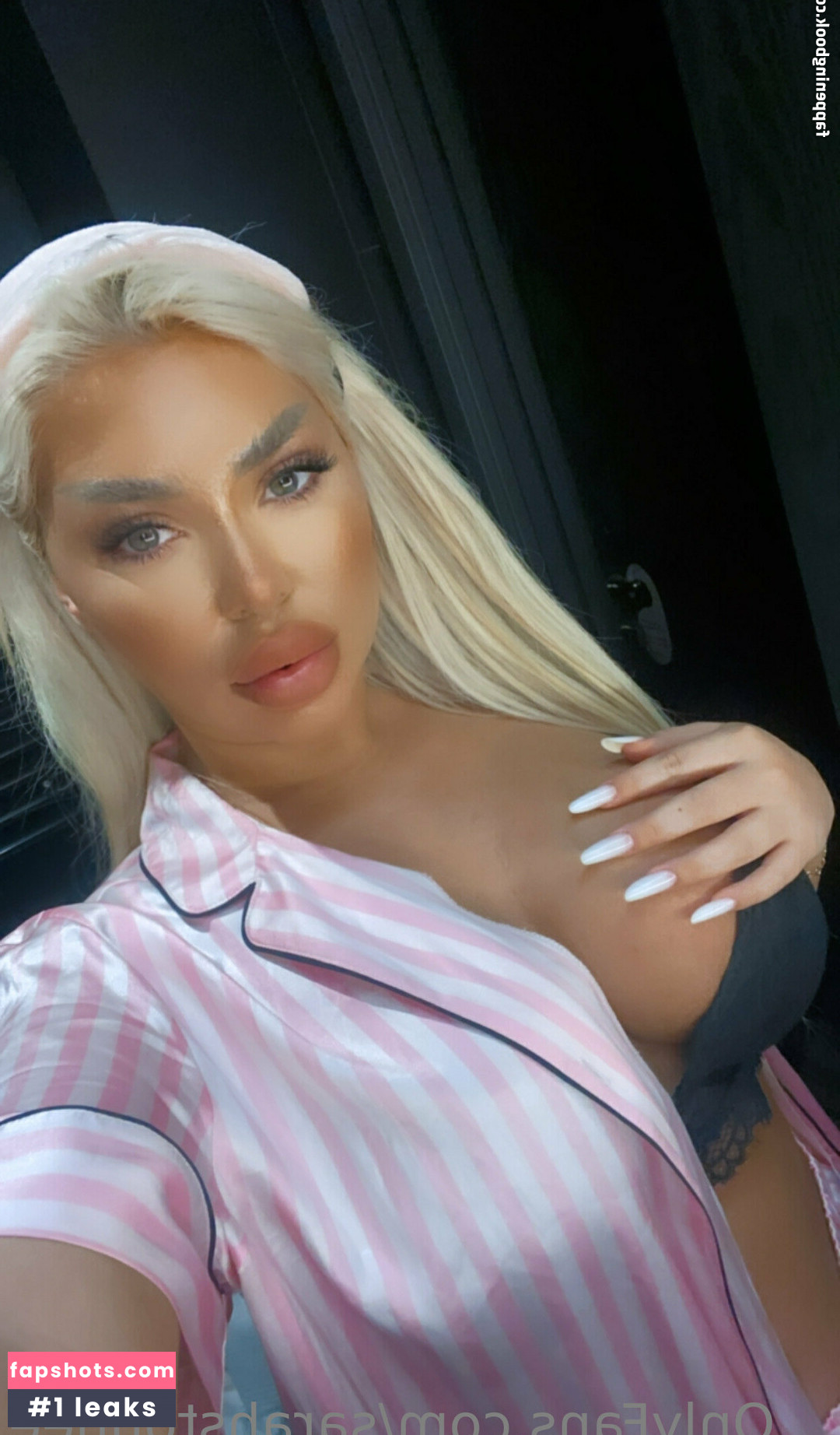 sarahstonnee gallery photo #36