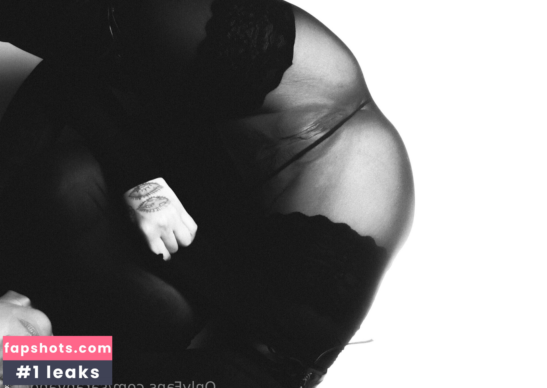 sarahvandella Nude Leaks OnlyFans Photos #41 - LeakJerk