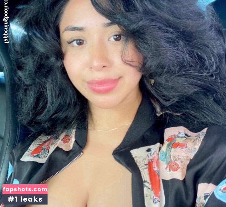 Sarai Fonseca gallery photo #21