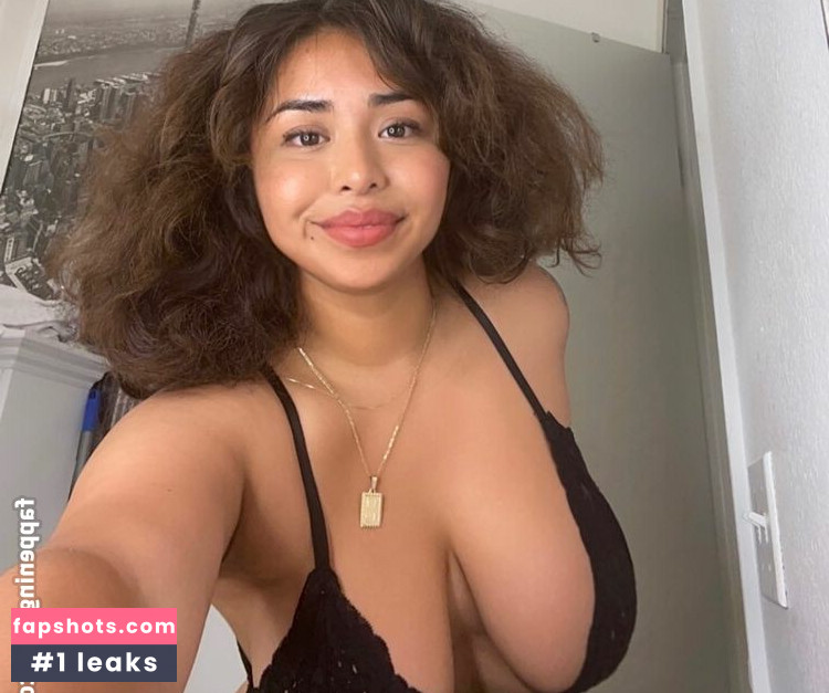 Sarai Fonseca gallery photo #27