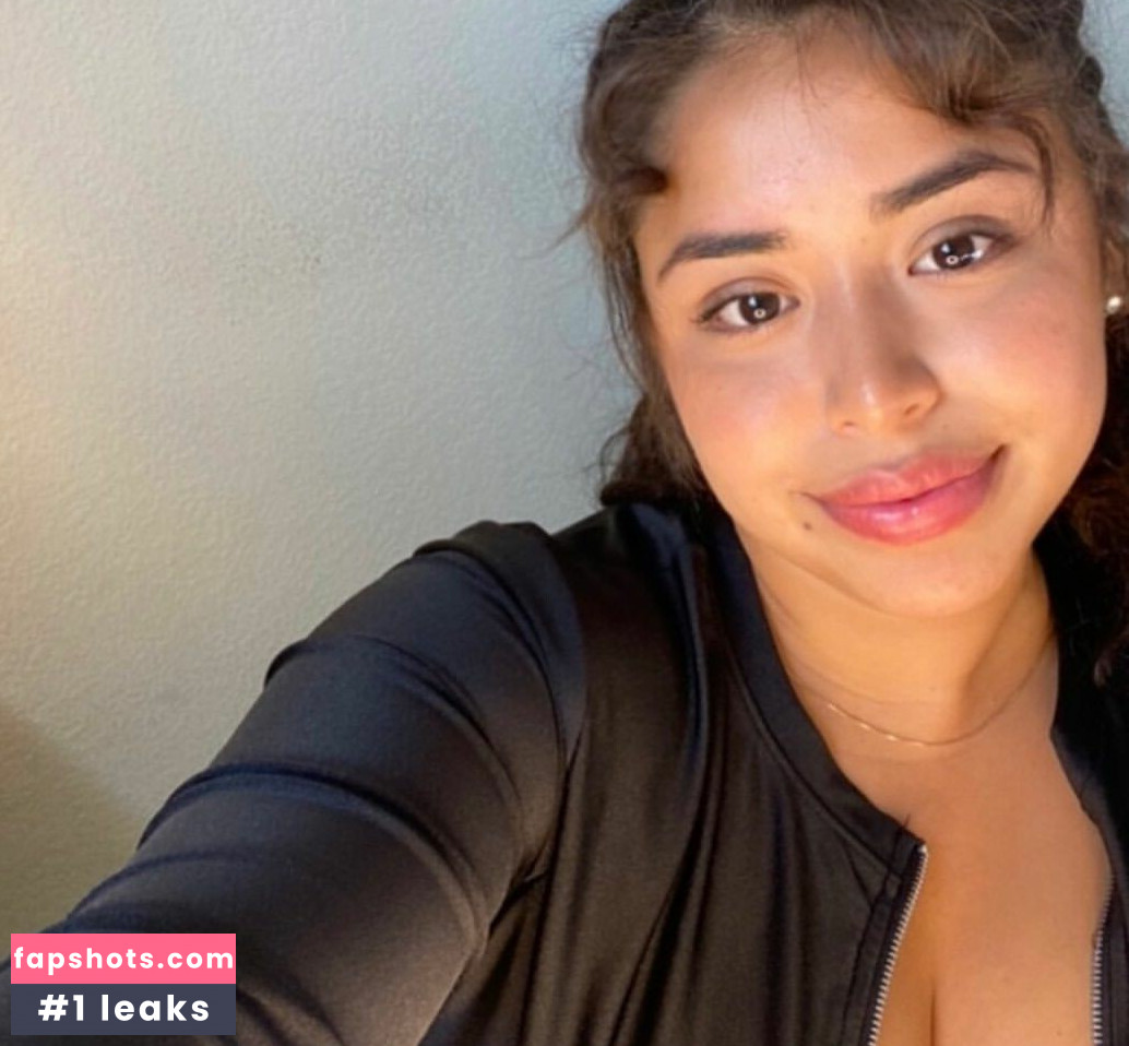 Sarai Fonseca gallery photo #67