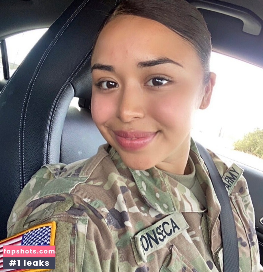 Sarai Fonseca gallery photo #91