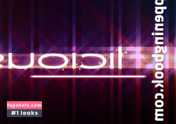 Sarai Minx gallery photo #11