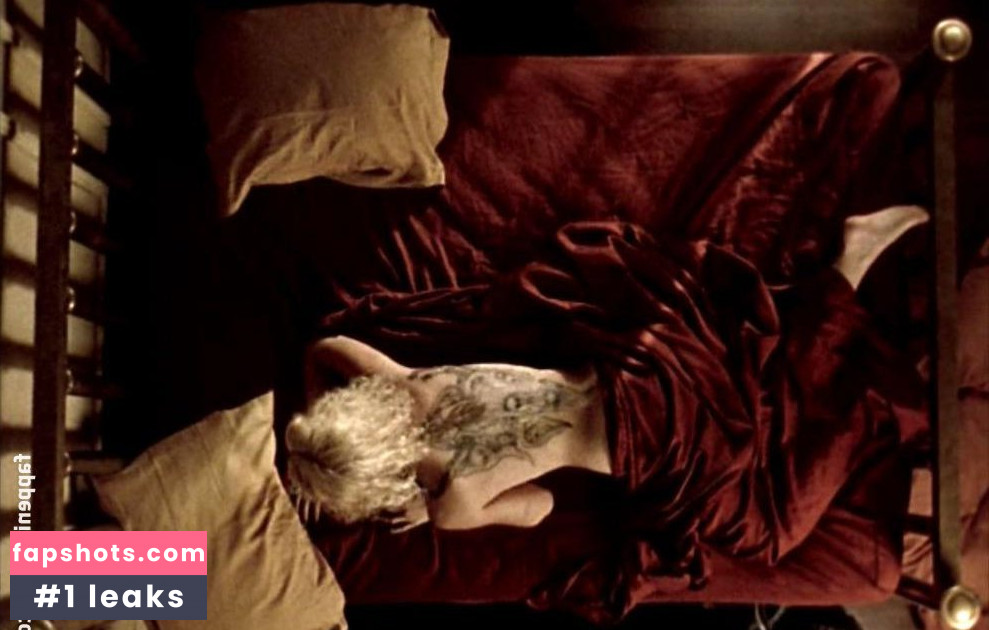 Sarain Boylan gallery photo #2