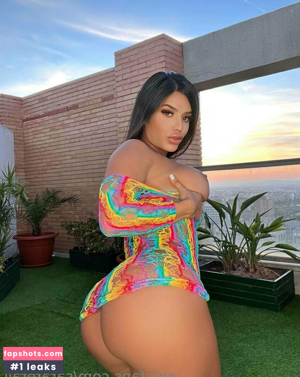 sararetali gallery photo #24