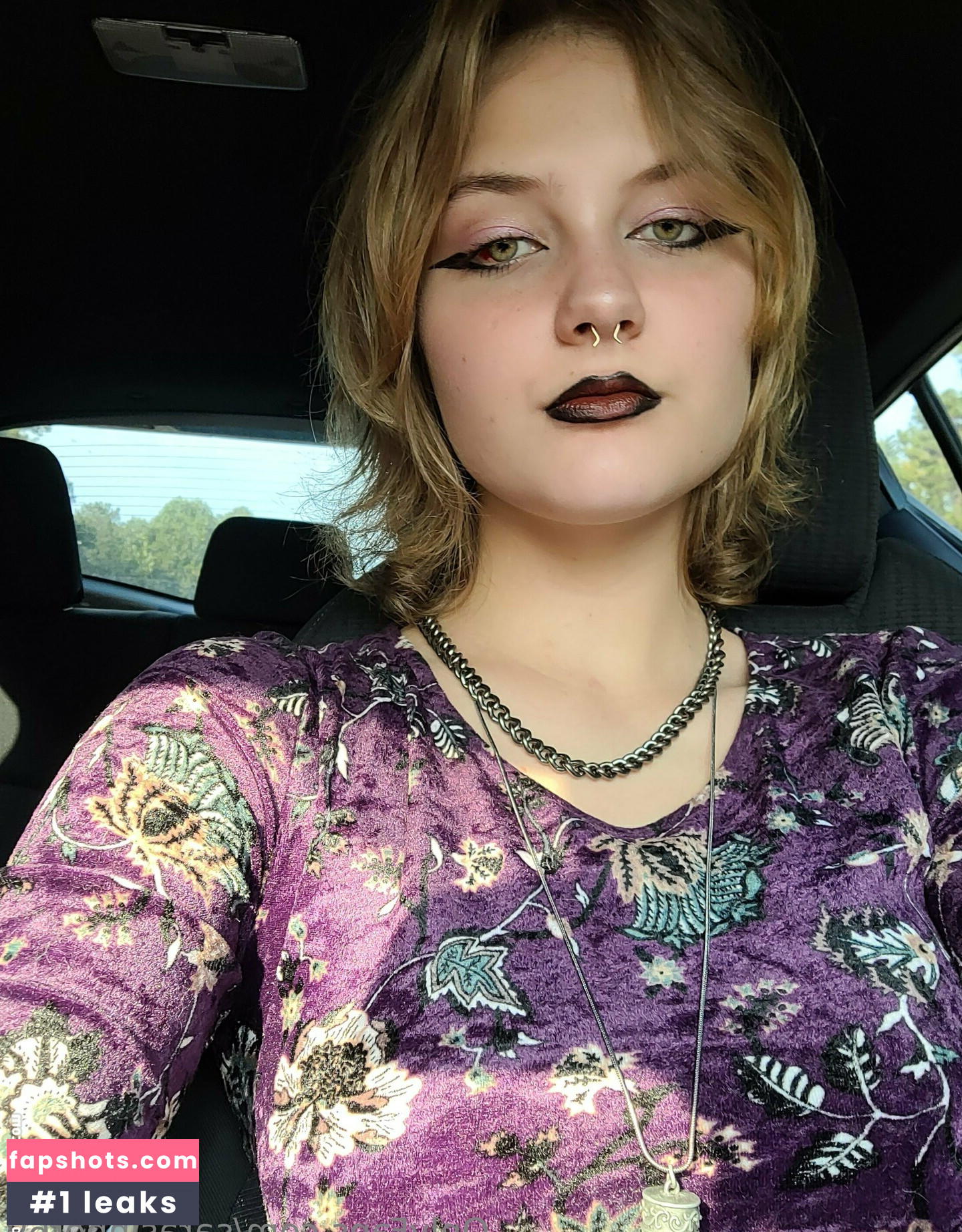 sarasinner69 gallery photo #14