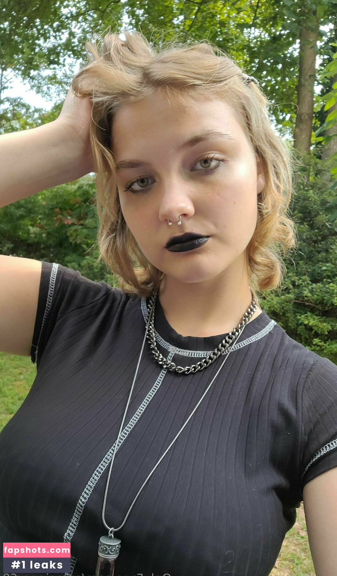 sarasinner69 gallery photo #19