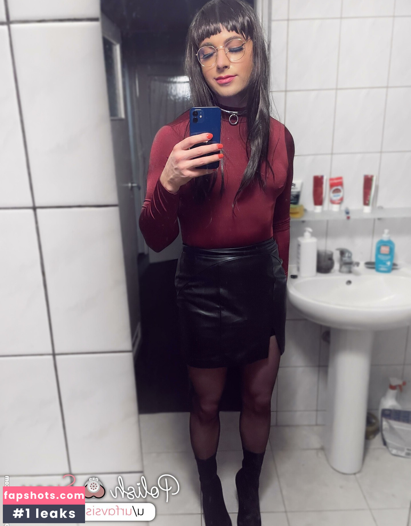 SaraSubmissive gallery photo #9